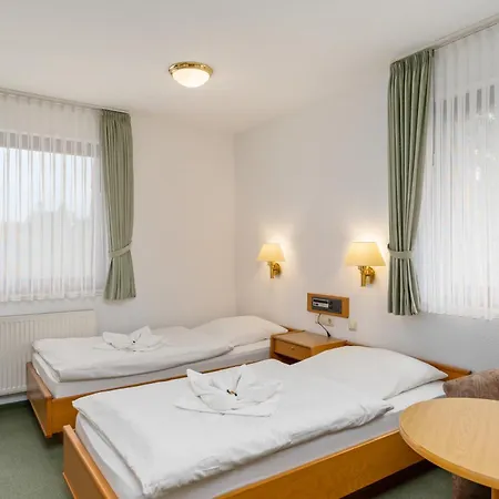 Bmb Monteurzimmer / 3*